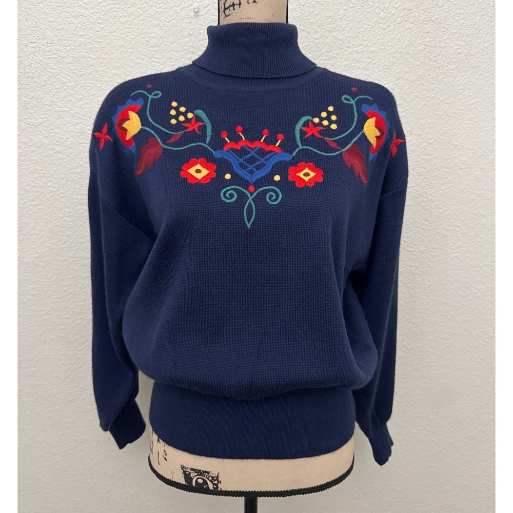 Vintage Obermeyer Embroidered Ski Turtleneck Sweater Navy Blue Alpine Knit Small